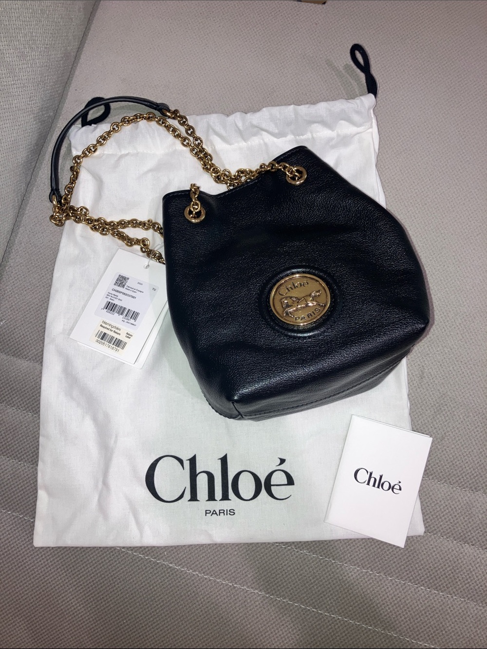 NEW AUTHENTIC CHLOE Black Horse medal mini Leather Bucket Bag with Gold Chain